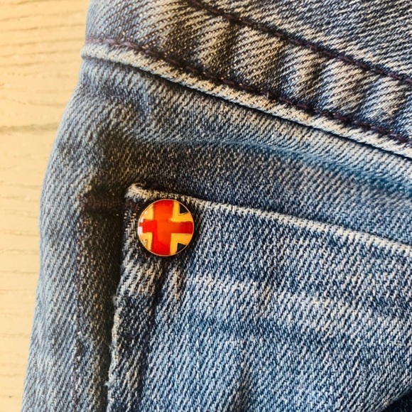 Hudson But lift Back Pocket Boot Cut Blue Jeans - Picture 4 of 4